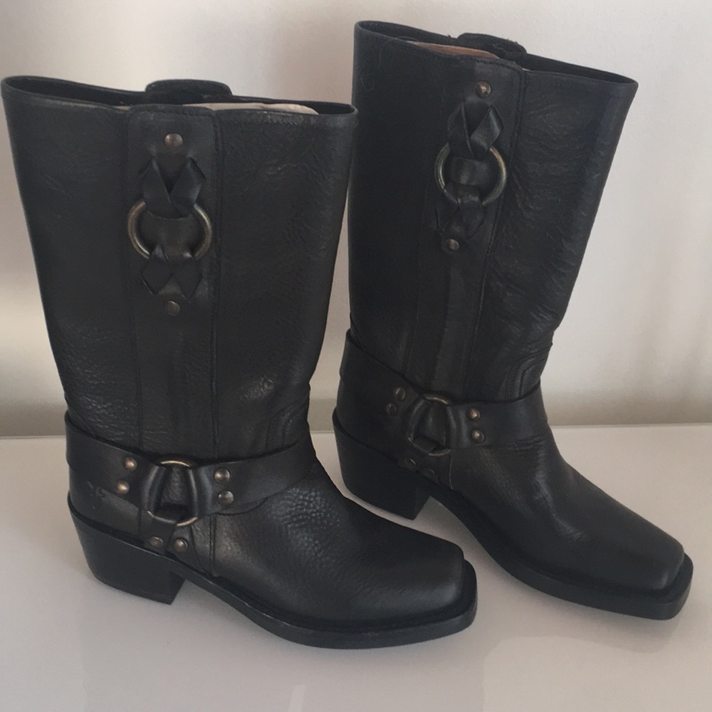 Frye Harness